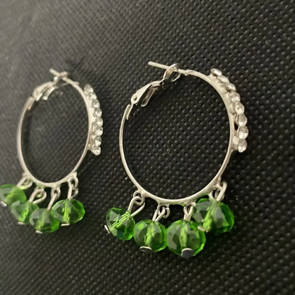 N/A small hoop